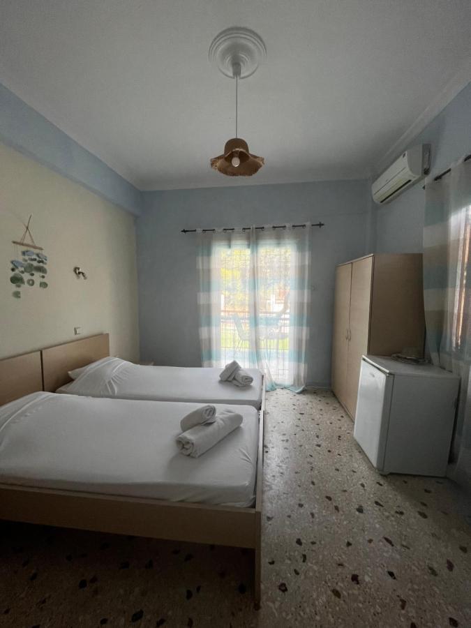 Santa Marina Rooms Agia Marina  Екстериор снимка