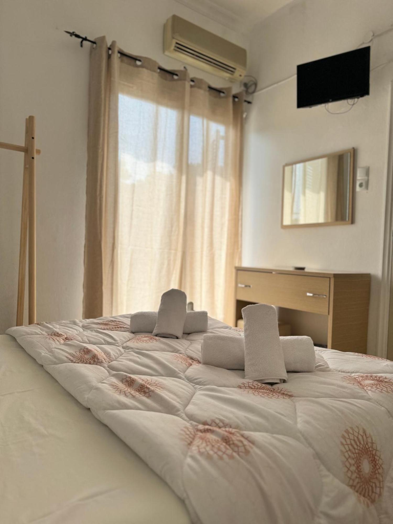 Santa Marina Rooms Agia Marina  Екстериор снимка