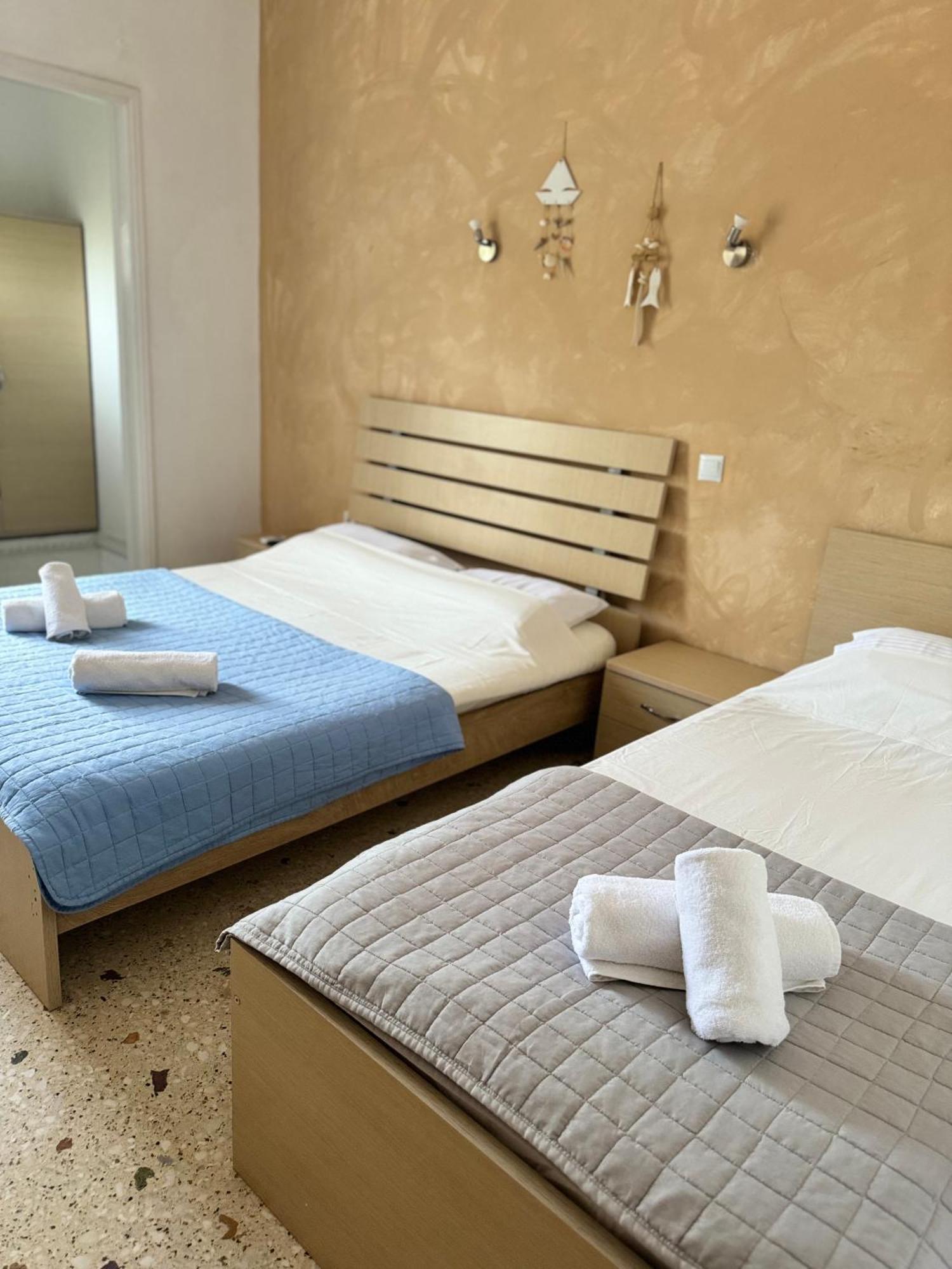 Santa Marina Rooms Agia Marina  Екстериор снимка